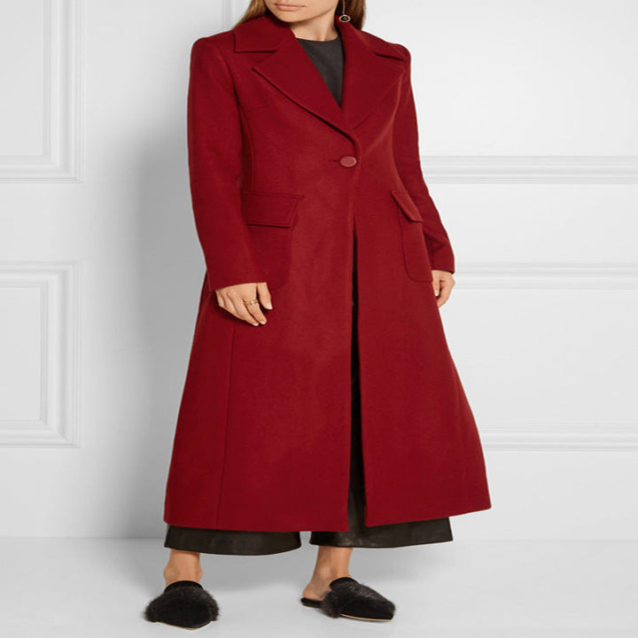 Damska maxi-length mieszanka wełny płaszcz z taliowana seam design, knife pleats, i klapką kieszeniami Lumaza