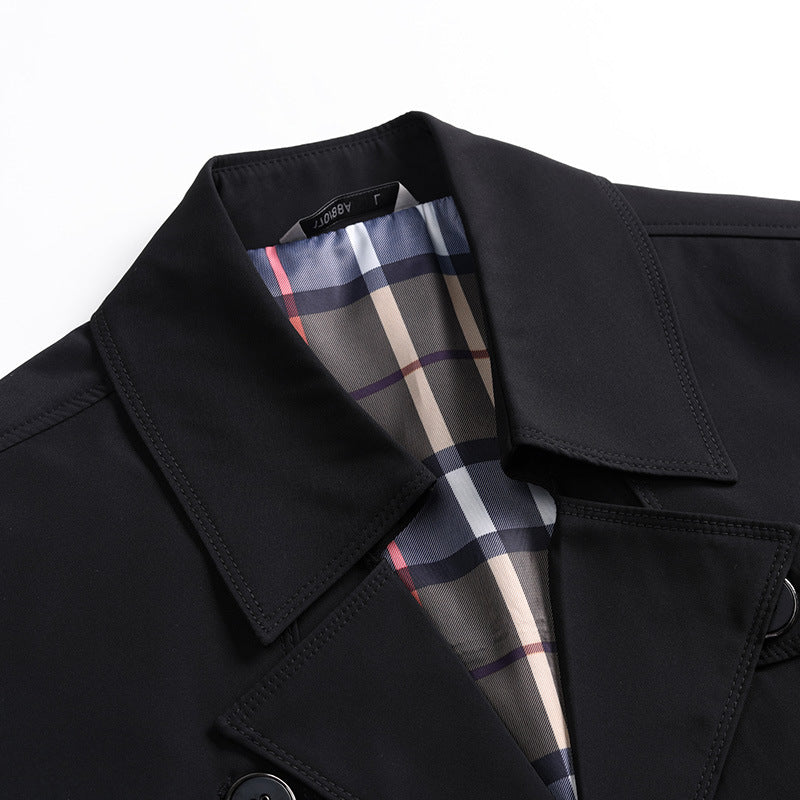 Mężczyźni Elegancki dopasowany krój Trench Płaszcz z Klasyczny Guzik Placket i Regulowany Mankiety