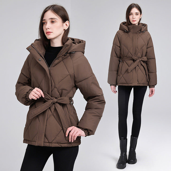 Damska luxury krótka puchowa kurtka z integrated wind protection kołnierzem i waist paskiem Lumaza