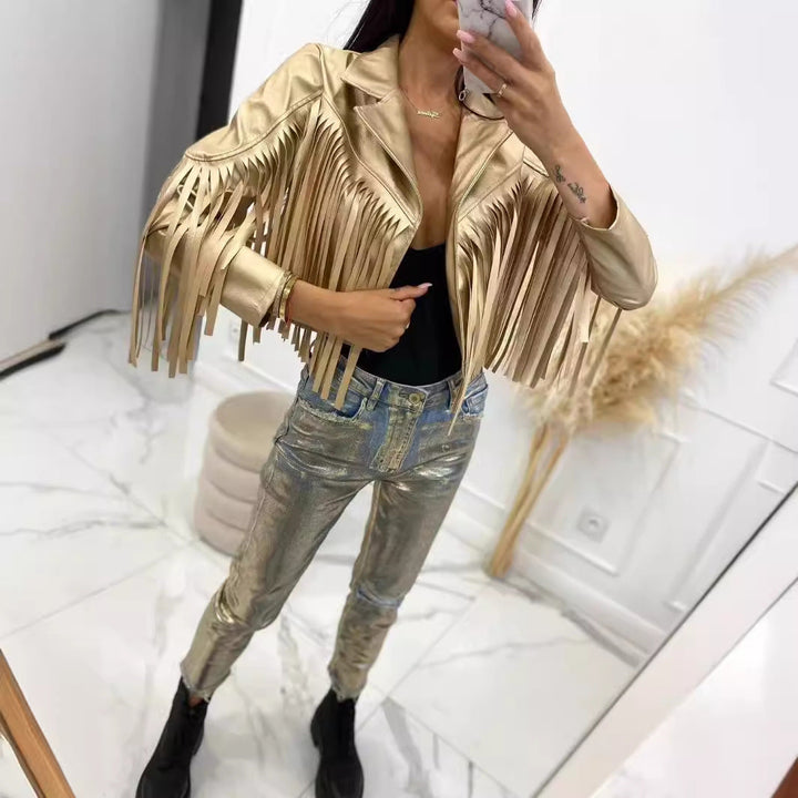 Damska krótka kurtka in biker styl z metallic look i długa leather fringes Lumaza