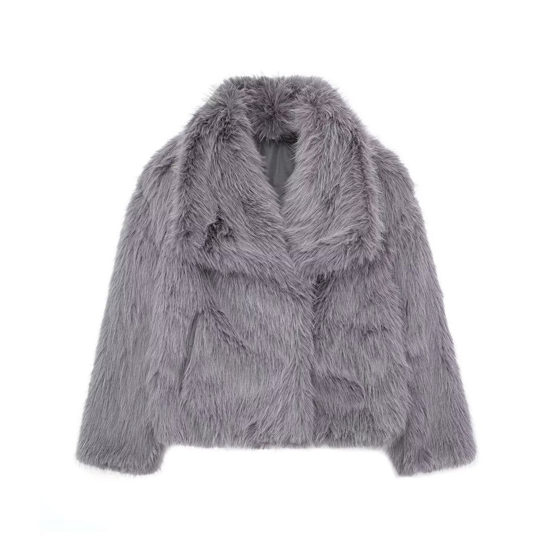 Damska krótka Faux Fur kurtka z Voluminous Shawl kołnierzem Lumaza