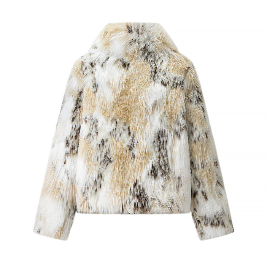 Damska krótka faux fur kurtka in patchwork look z high ze stójką Lumaza