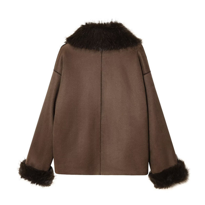 Damskie’s krótka kurtka w lambskin wygląd z voluminous futro Kołnierz i skrócona Rękawy