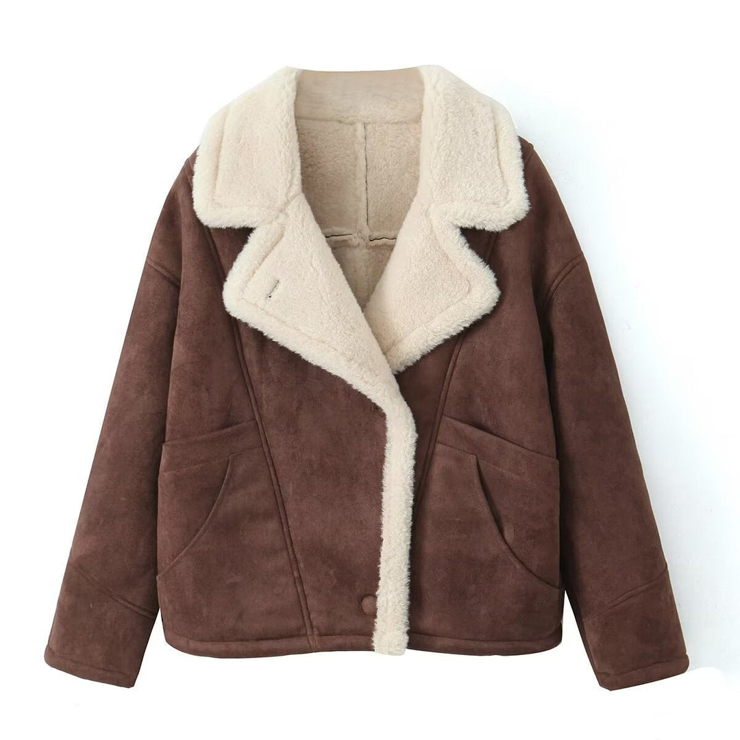 Damska oversize krótka kurtka in Suede Look z Teddy Lining i dużymi Lapel kołnierzem Lumaza