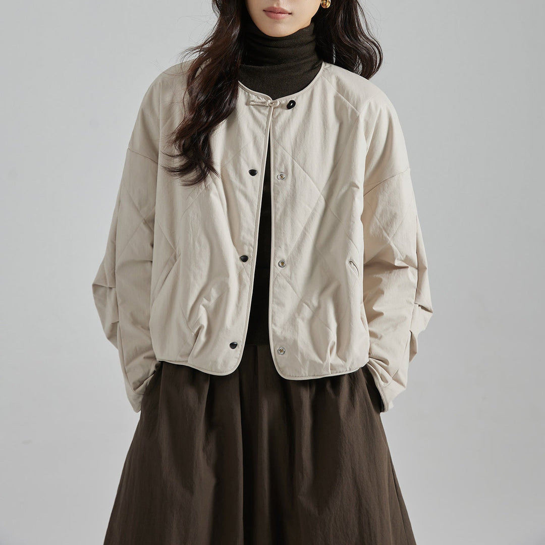 Damska fashionable transitional kurtka z codzienna cut Lumaza