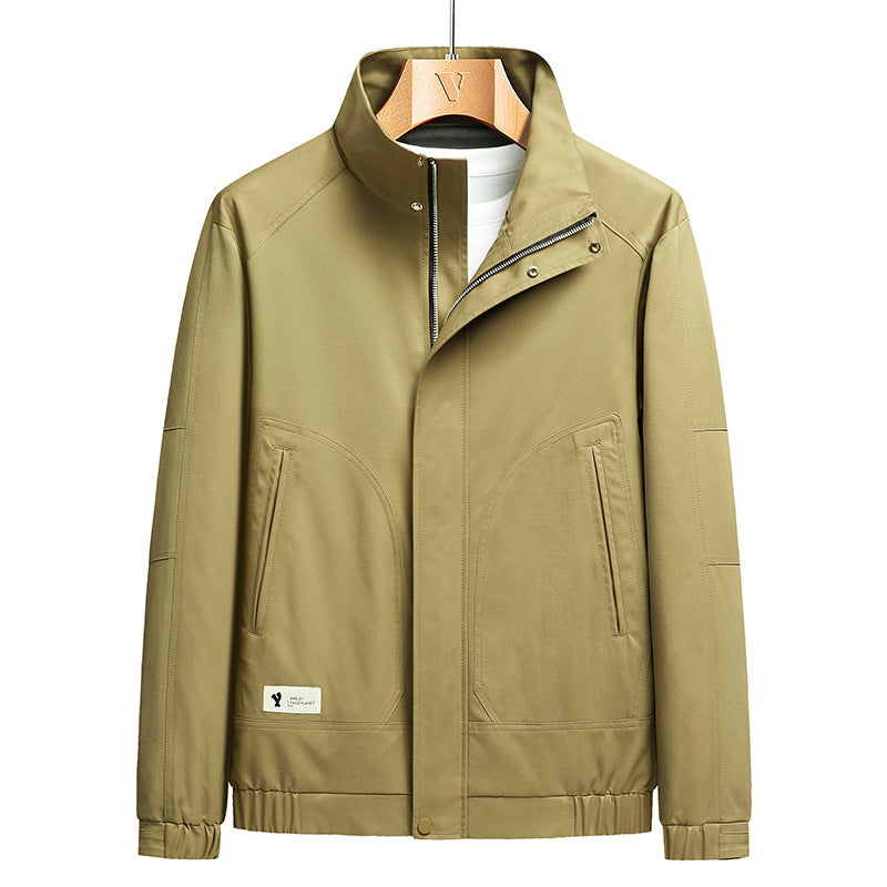 Męski lekki softshell przejściowa kurtka w użytkowy minimal styl z high-standing kołnierz i ukryty zamek