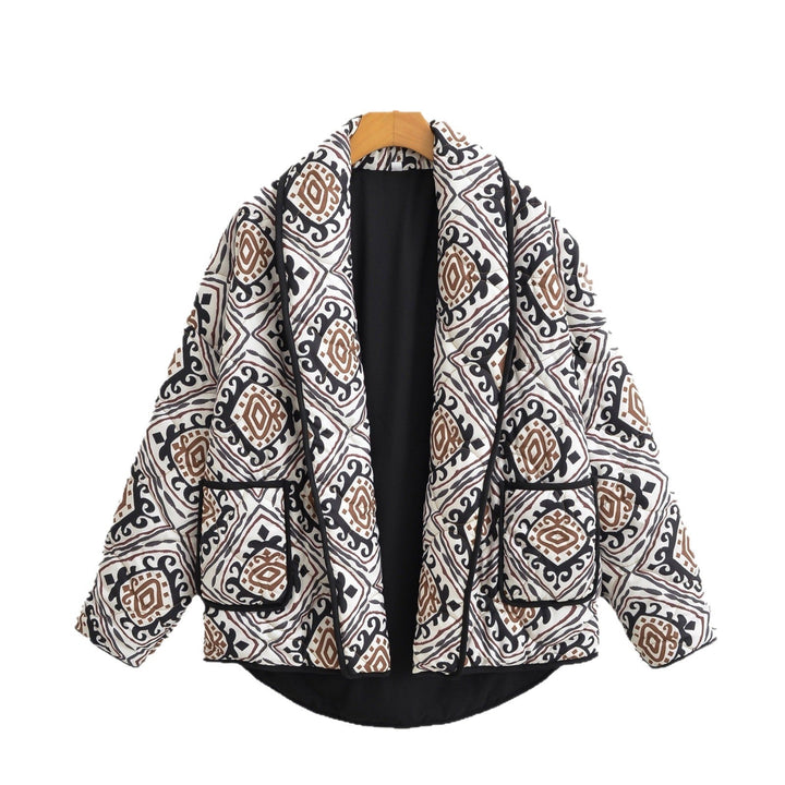 Damska pikowana kimono kurtka z Ethno Print, kontrastowy Piping i z naszywanymi kieszeniami Lumaza