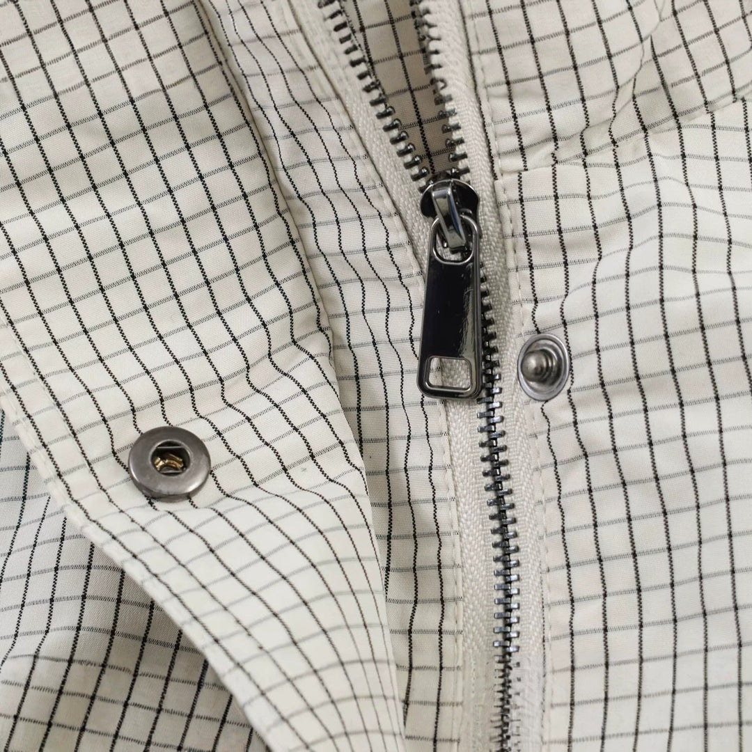Damska krótka Windbreaker z ze stójką, Checkered Pattern i ściągaczem Lumaza