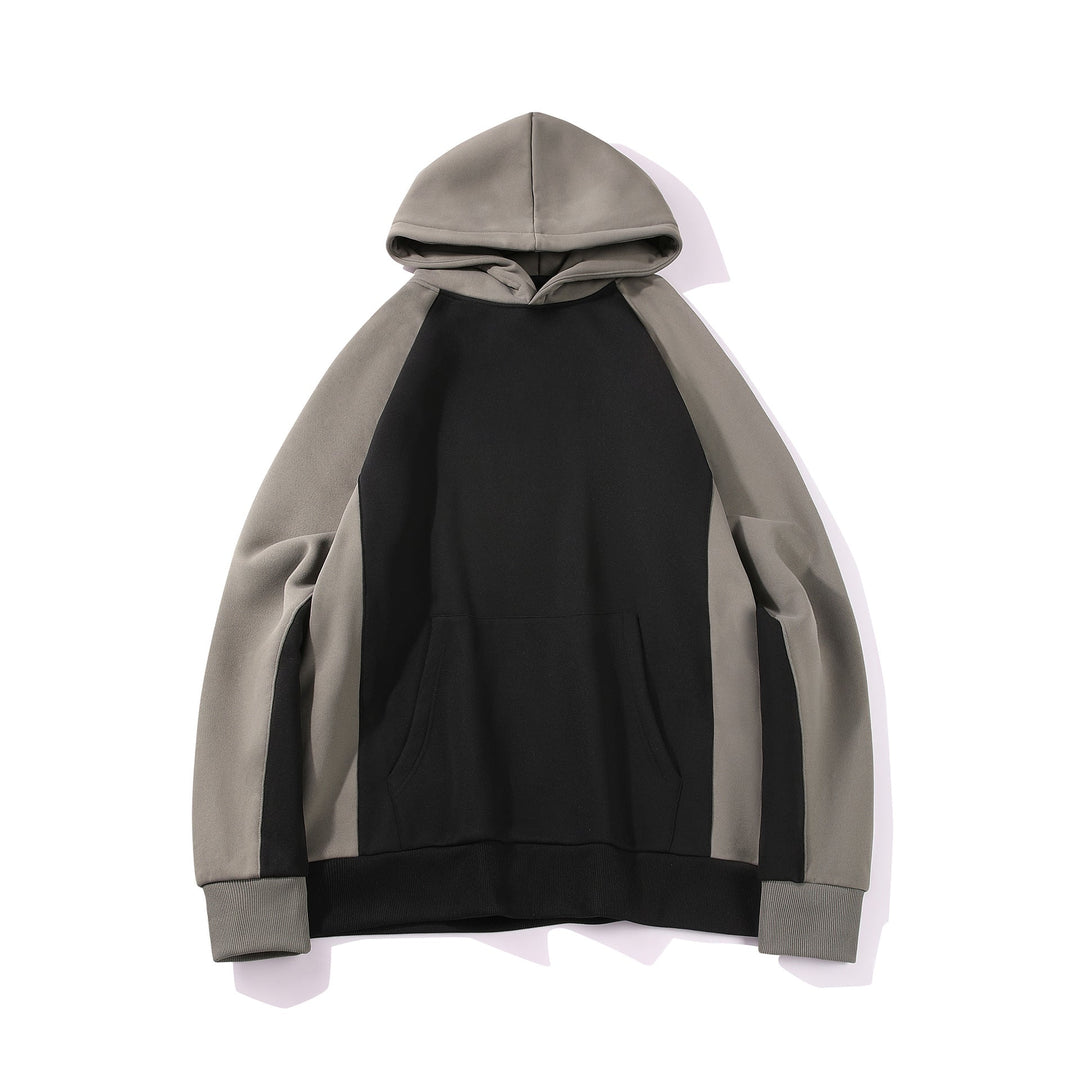 Herren Kapuzenpullover im Colourblock-Fason mit Raglanowyärmeln, Kängurutasche und geripptem Saum