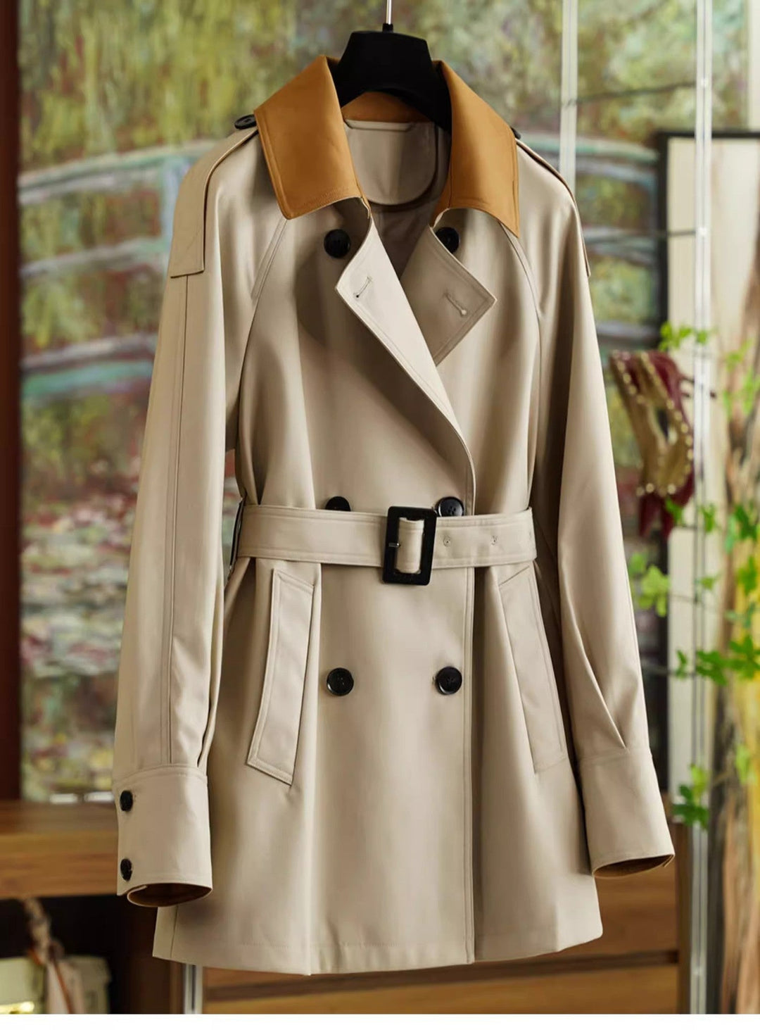 Damska eleganckaly taliowana trencz z a z paskiem waist Lumaza