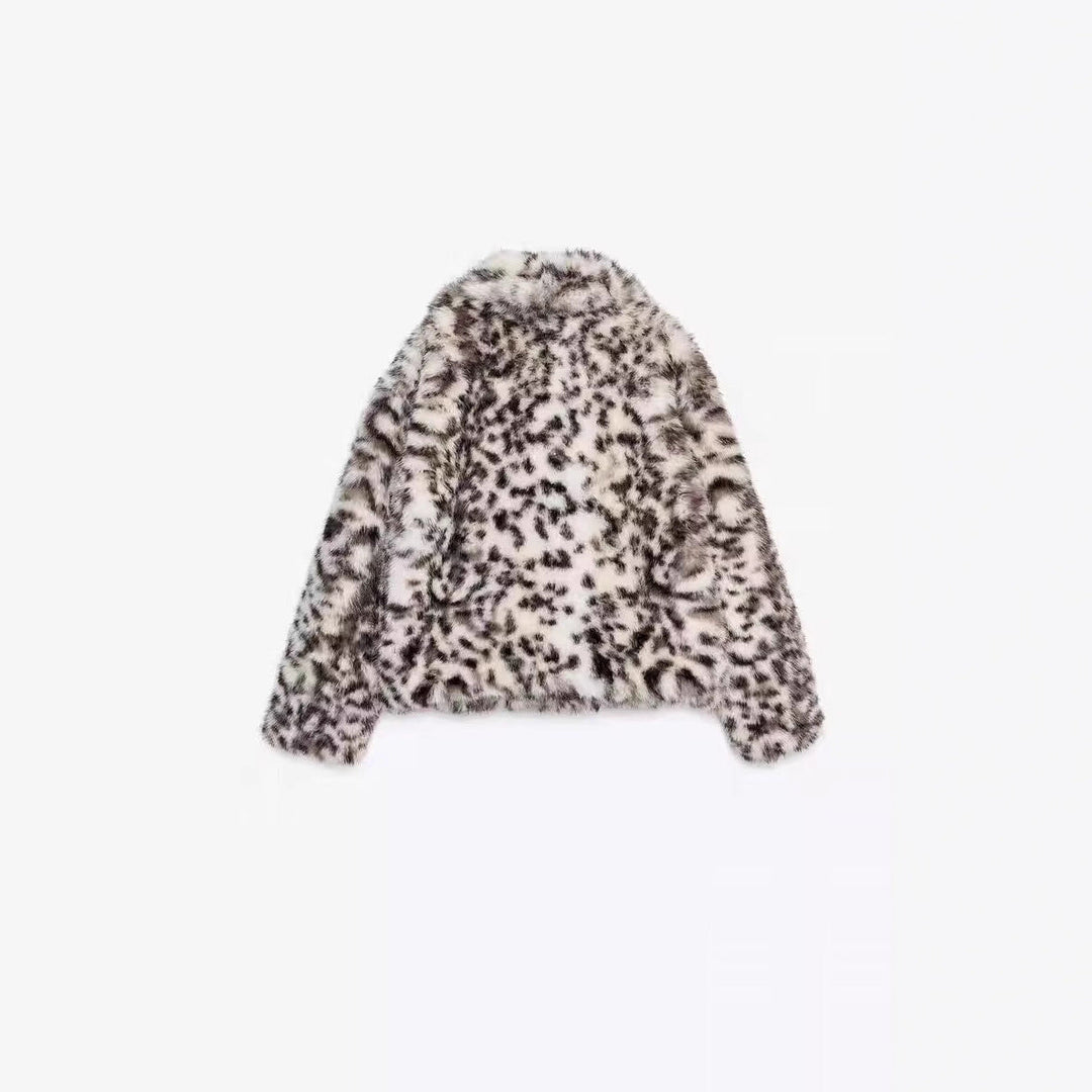 Damska krótka Faux Fur kurtka z Leopard Print Lumaza