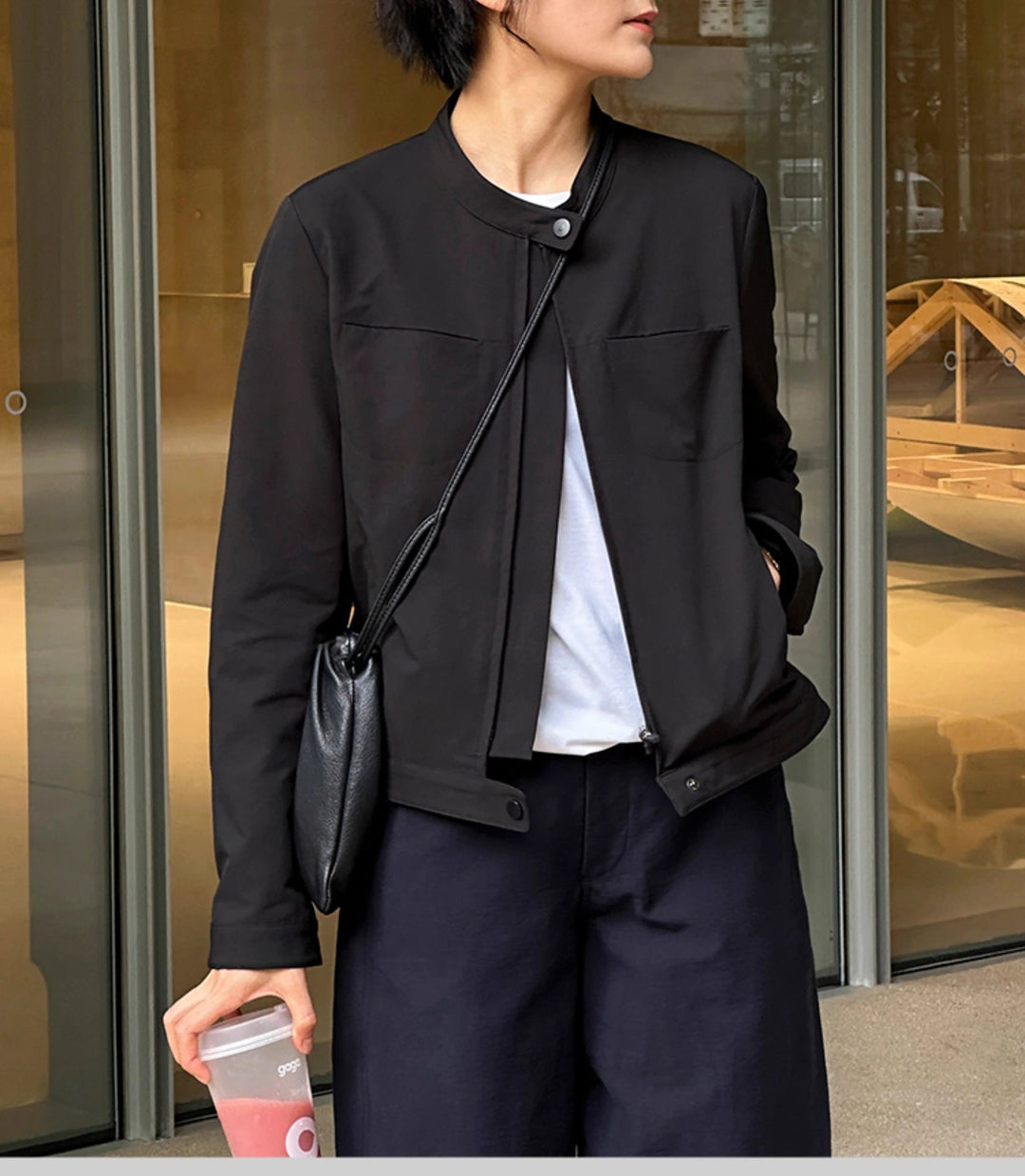 Damska miejska transitional kurtka z minimalist details Lumaza