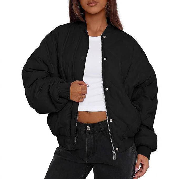 Damska oversize pikowana bomber kurtka z ocieplana insulation i raglan rękawami Lumaza