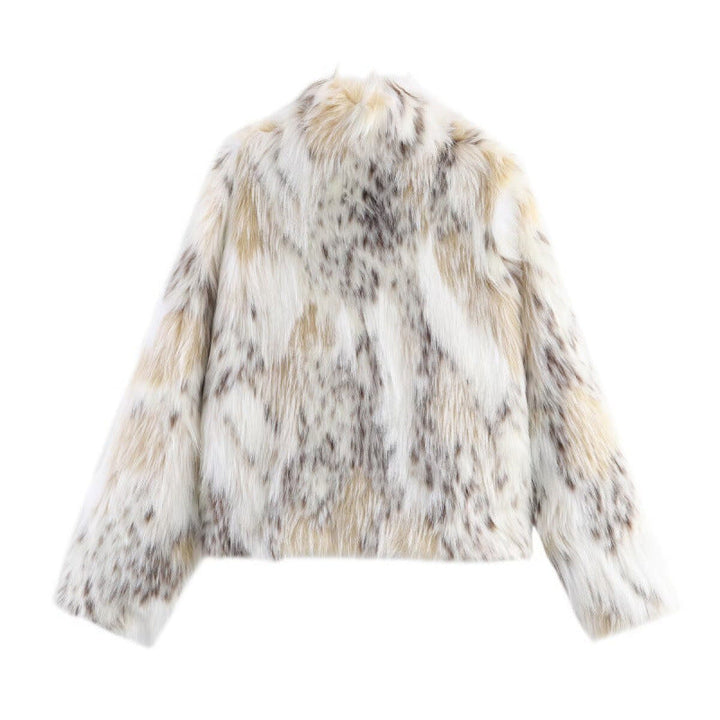 Damska krótka Faux Fur kurtka z stójka kołnierzem i Voluminous Faux Fur Lumaza