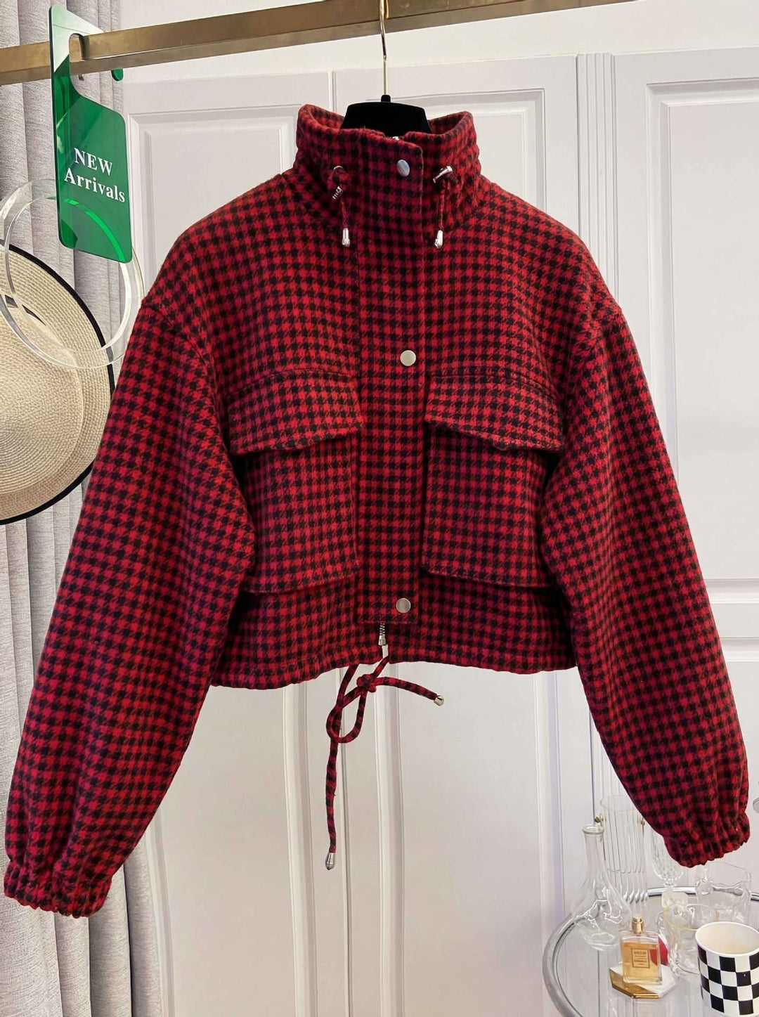 Damska Checkered krótka kurtka z stójka kołnierzem, ściągaczem i Elastic Cuffs Lumaza
