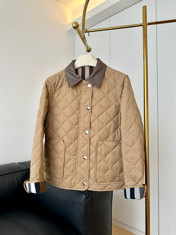 Damska fashionable pikowana kurtka z elegancka leather kołnierzem Lumaza