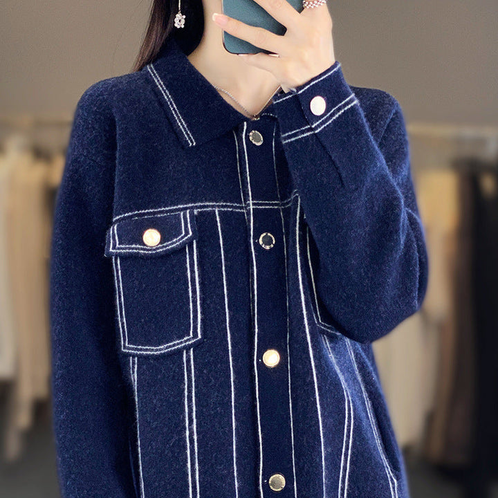 Damska oversize dzianinowa kurtka in denimowa kurtka Look z Contrasting Seam Details i Chest Pocket Lumaza