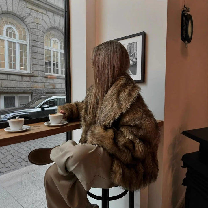 Damska Cozy imitacja-Fur kurtka z miękki Lwwg