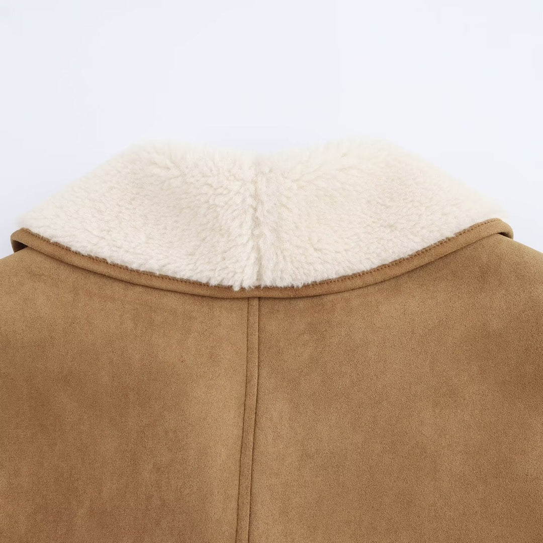 Damska krótka płaszcz in velour look z teddy lining i shawl kołnierzem Lumaza