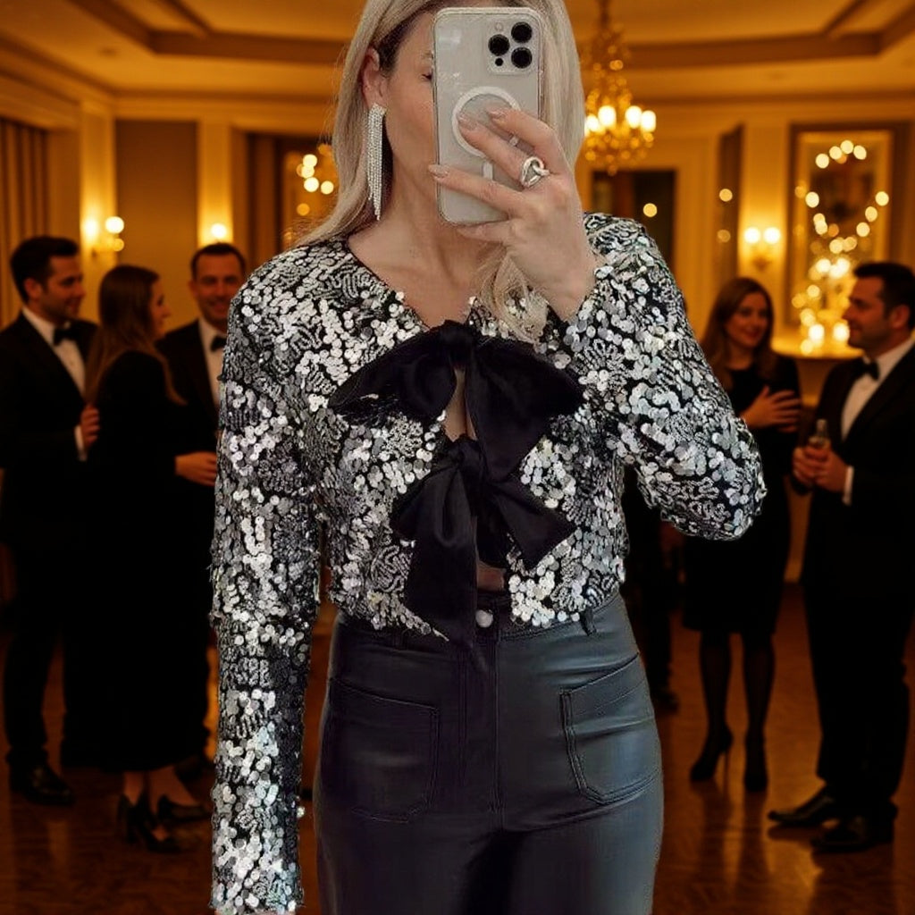 Damska krótka kurtka z Sequin Trim i Decorative Bow przodem Lumaza