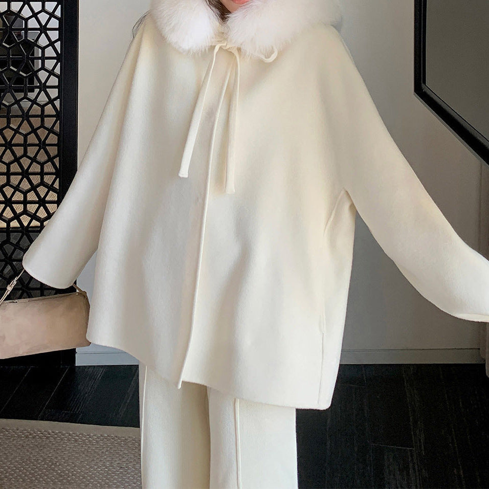 Damska elegancka i Warm Transitional kurtka z Fur Trimmed kołnierzem Lumaza