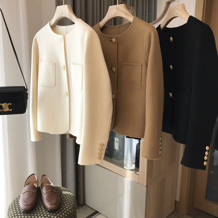 Damska Stylish krótka kurtka z guzikami Details Lumaza
