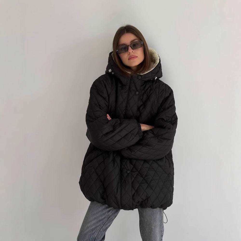 Damska oversize pikowana kurtka z Teddy Lining i Hood Lumaza