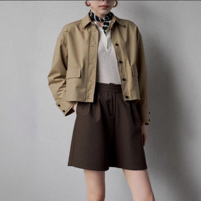 Damska Stylish funkcjonalna kurtka z Versatile Design Lumaza