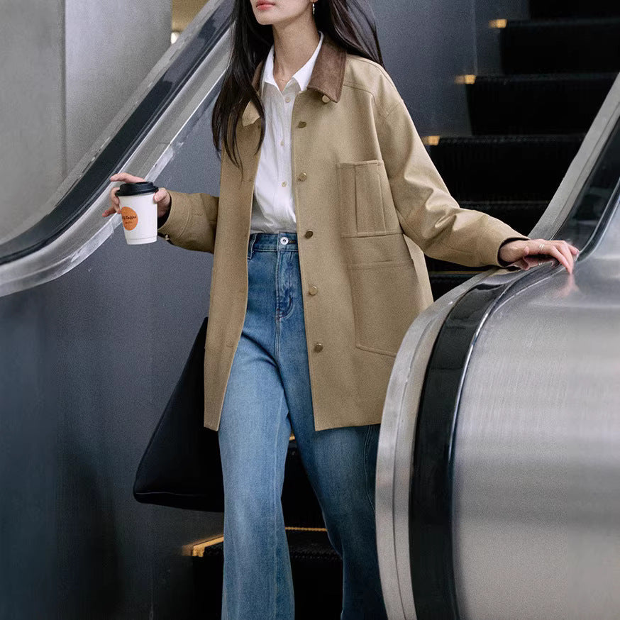 Damska Stylish oversize kurtka z wysokim kołnierzem Lumaza
