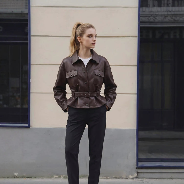 Damska leather kurtka z waist paskiem i oversize cut Lumaza