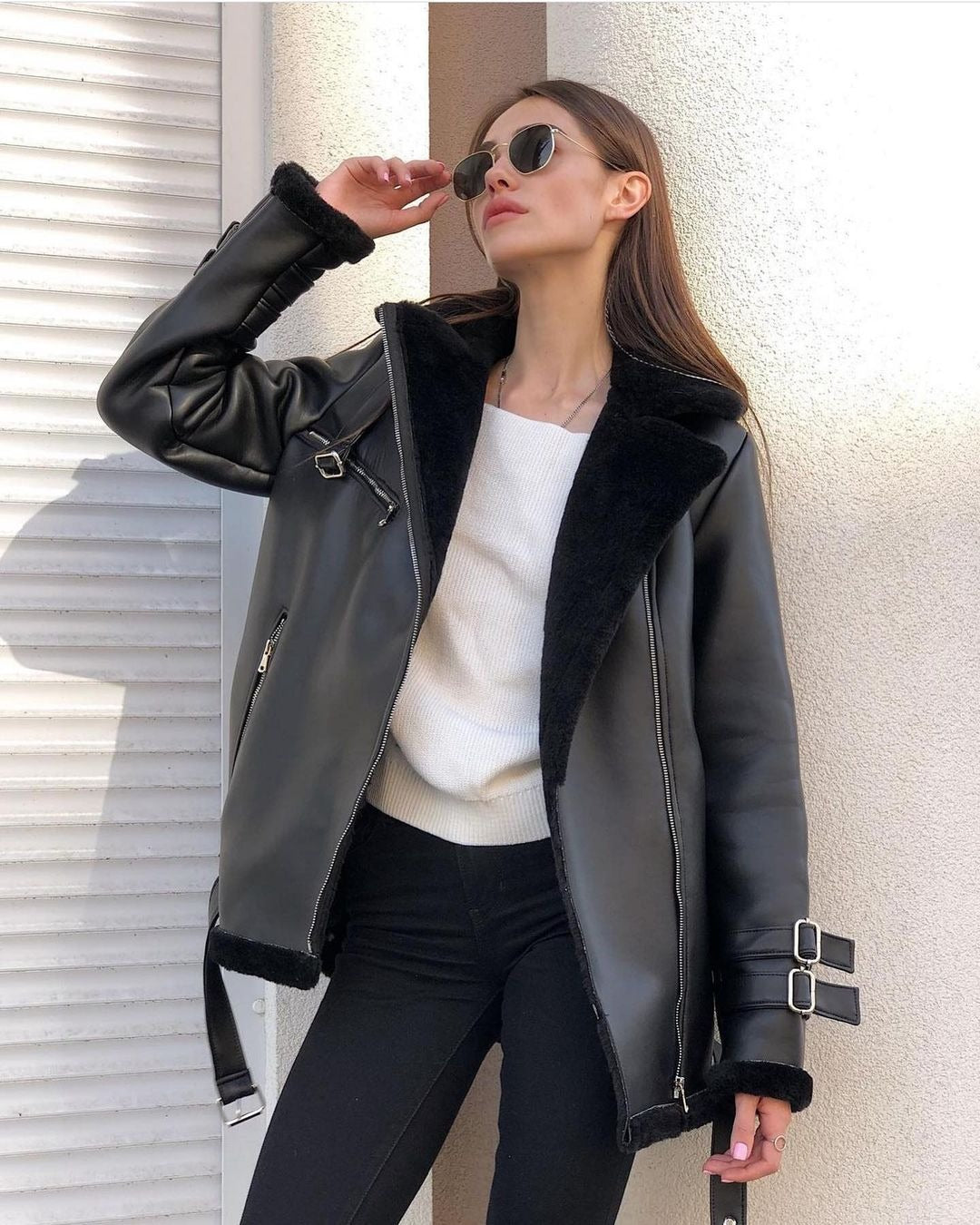 Damska oversize imitacja skóry Pilot kurtka z Teddy Fur Lining i Buckles Lumaza