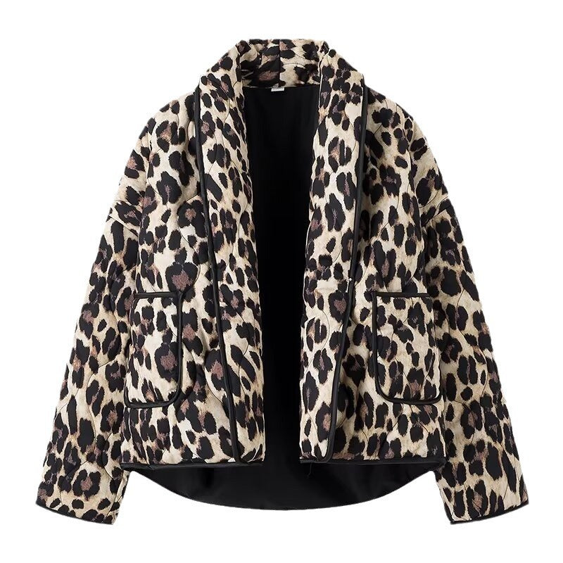 Damska Lined krótka kurtka in Leopard Print z Shawl kołnierzem i Piping Lumaza