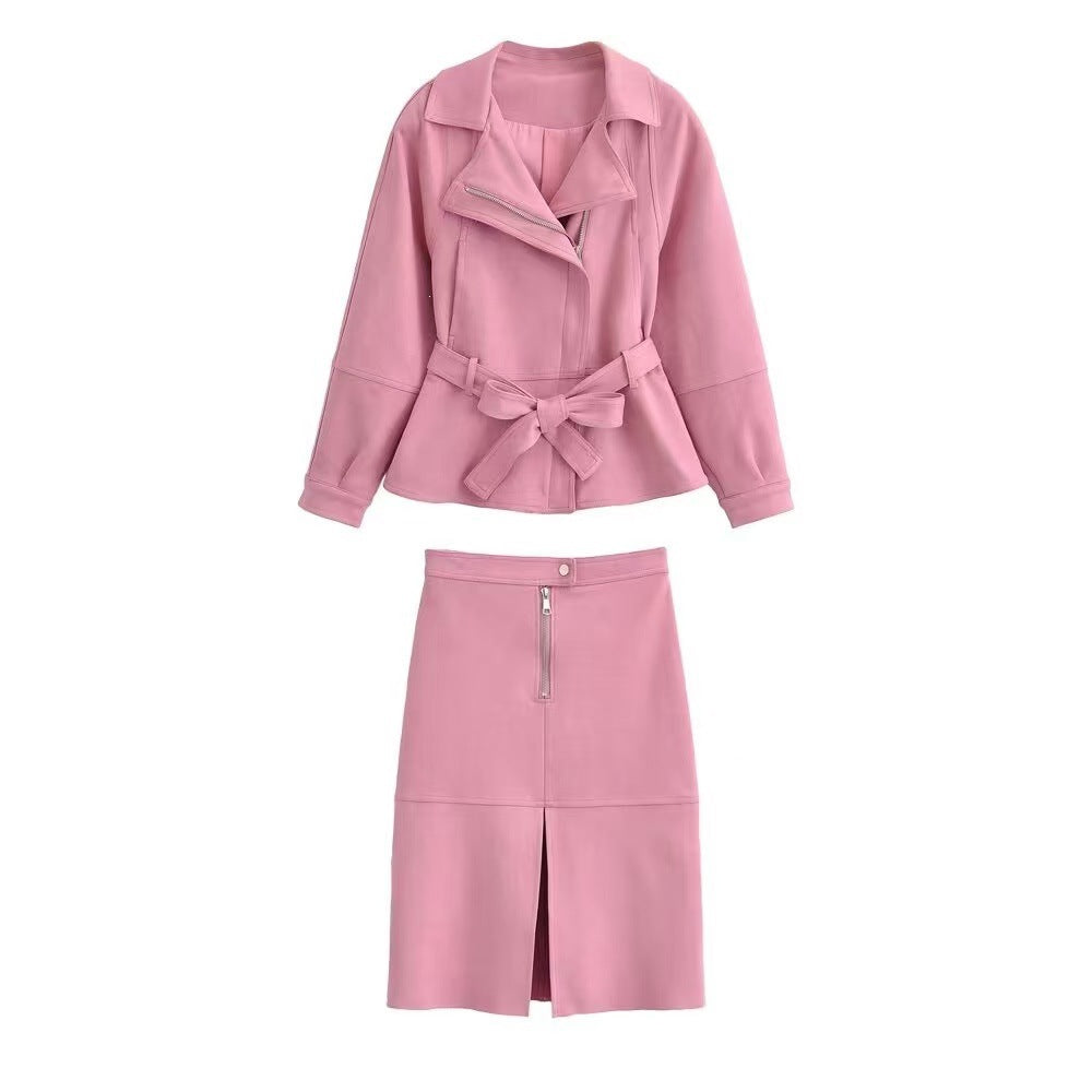 Damska krótka kurtka z belted Talia, asymmetrical lapel, i peplum Dół