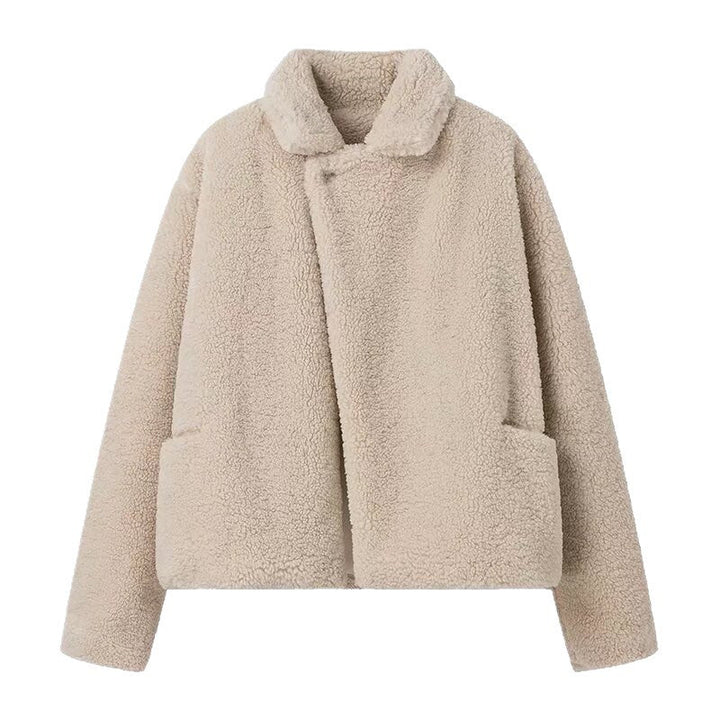 Damska krótka teddy kurtka in lamb fur look z oversize lapel kołnierzem Lumaza