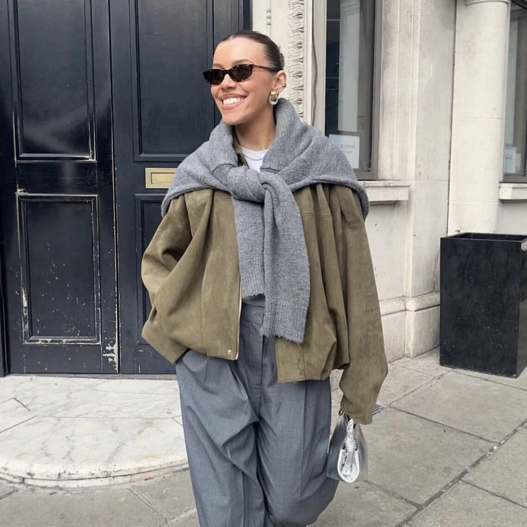Damska krótka boxy kurtka in oversize Suede Look z Balloon dołem Lumaza