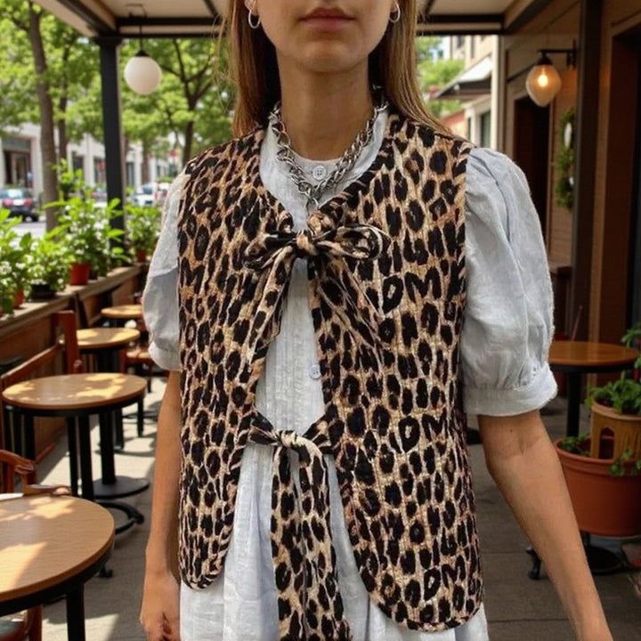Damska bez rękawów Leopard Print kamizelka z Ties i Textured Surface Lumaza