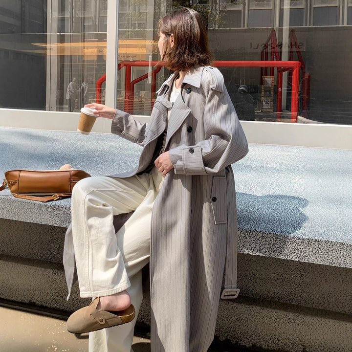 Damska elegancka Maxi długa Pinstripe Trench z na ramiona Pads i Gathered rękawami Lumaza