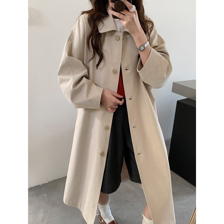 Damska długa oversize trencz z Wide Cut i Classic Lapels Lumaza