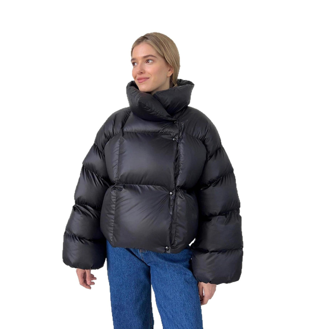 Damska extravagant oversize pikowana down kurtka z extra voluminous hood Lumaza