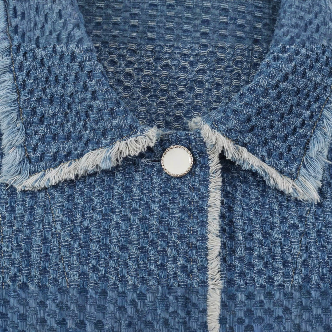 Damska Structured krótka kurtka made of bouclé denimowa z Fringe dołem Lumaza