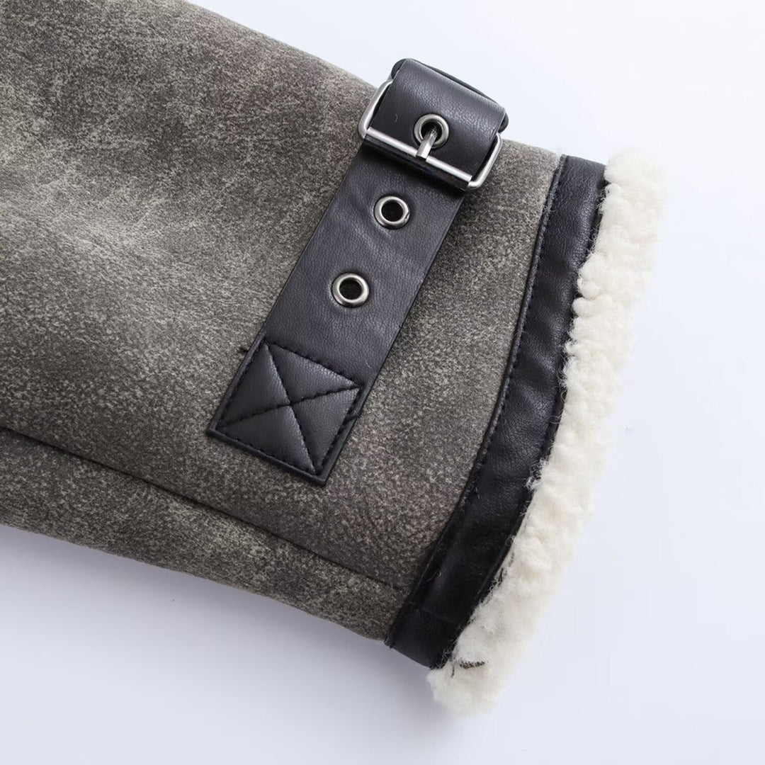 Damska oversize Flight kurtka z Teddy Lining, imitacja skóry Accents i Buckles Lumaza