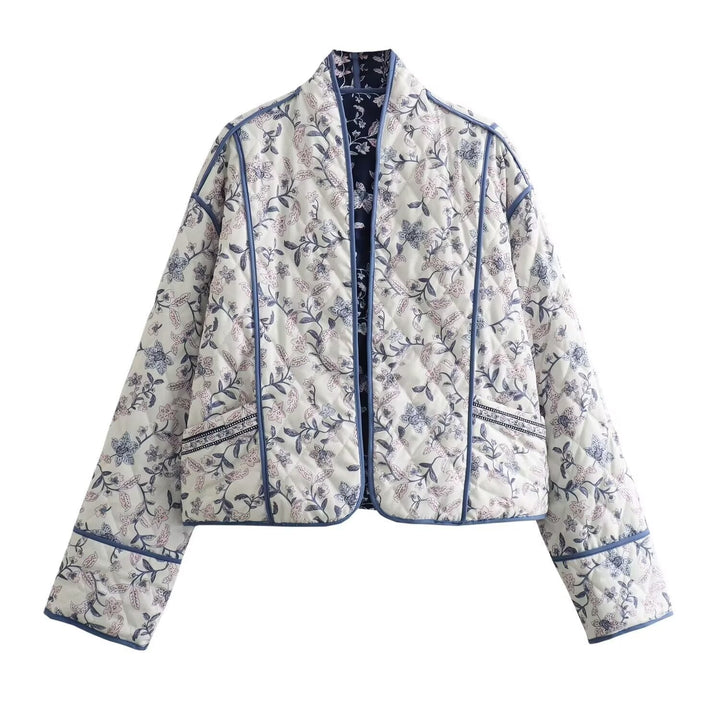 Damska pikowana kimono kurtka z kwiatowa all-over pattern i contrasting piping Lumaza