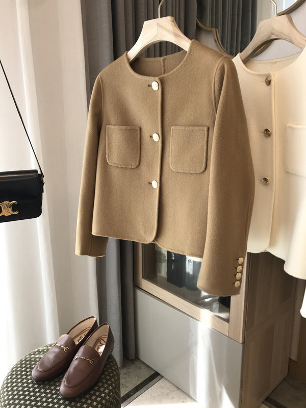 Damska Stylish krótka kurtka z guzikami Details Lumaza