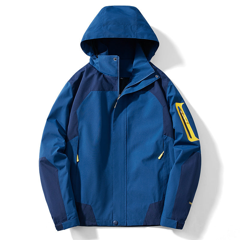 Męska technical softshell kapturemed kurtka z kontrastowy panels i zamkiemed rękaw kieszenią