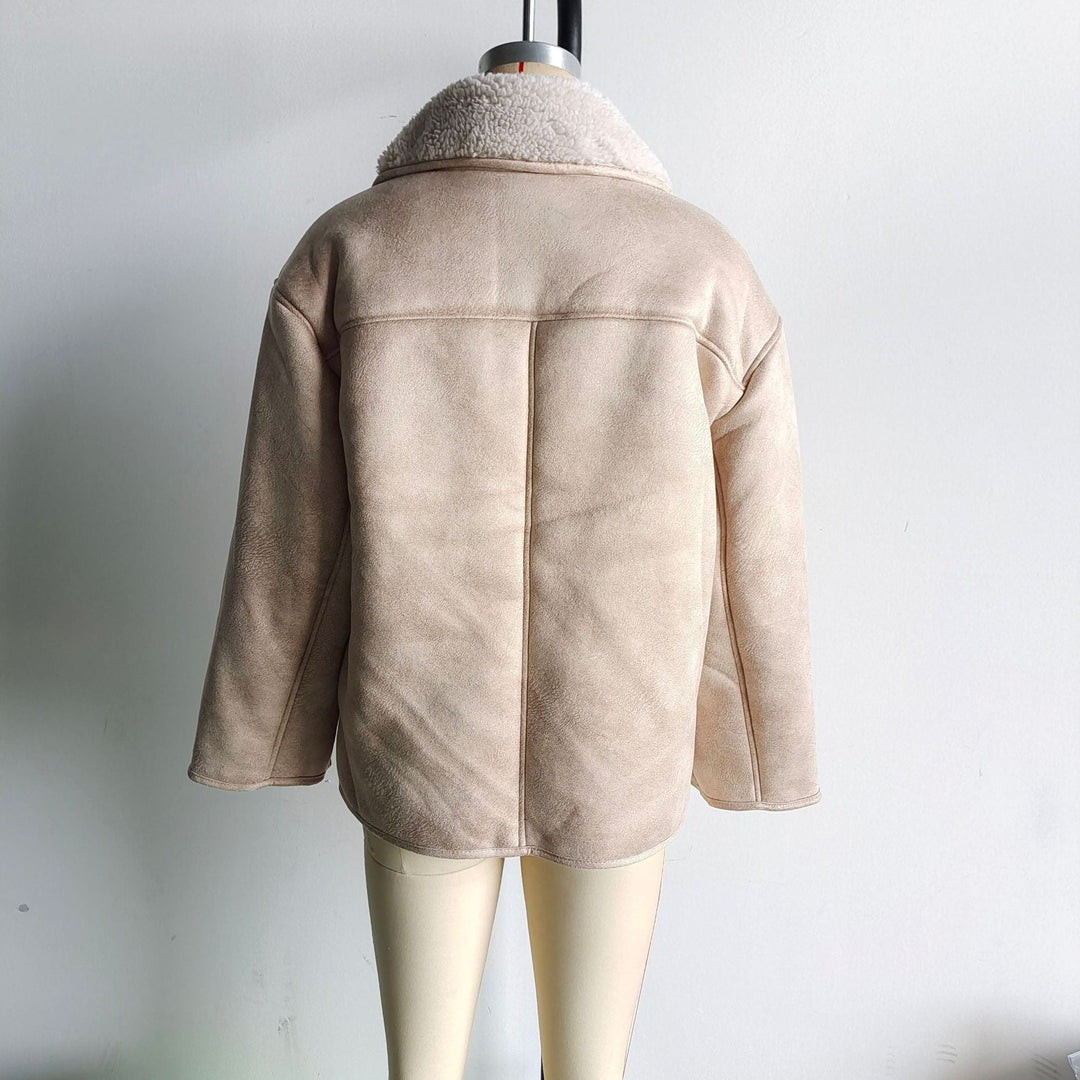 Damska boxy kurtka in Sheepskin Look z Teddy Lining i dużymi Lapel Lumaza