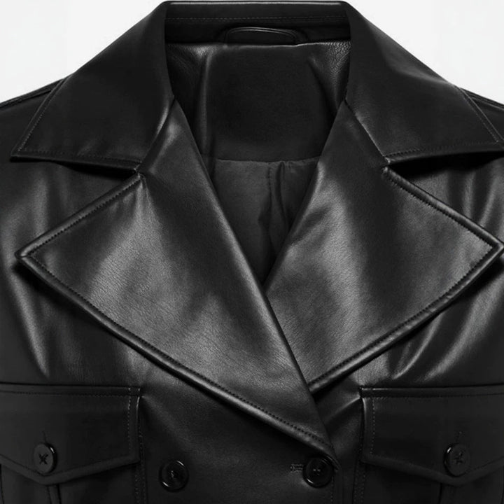 Damska krótka dwurzędna leather kurtka z wide lapels Lumaza