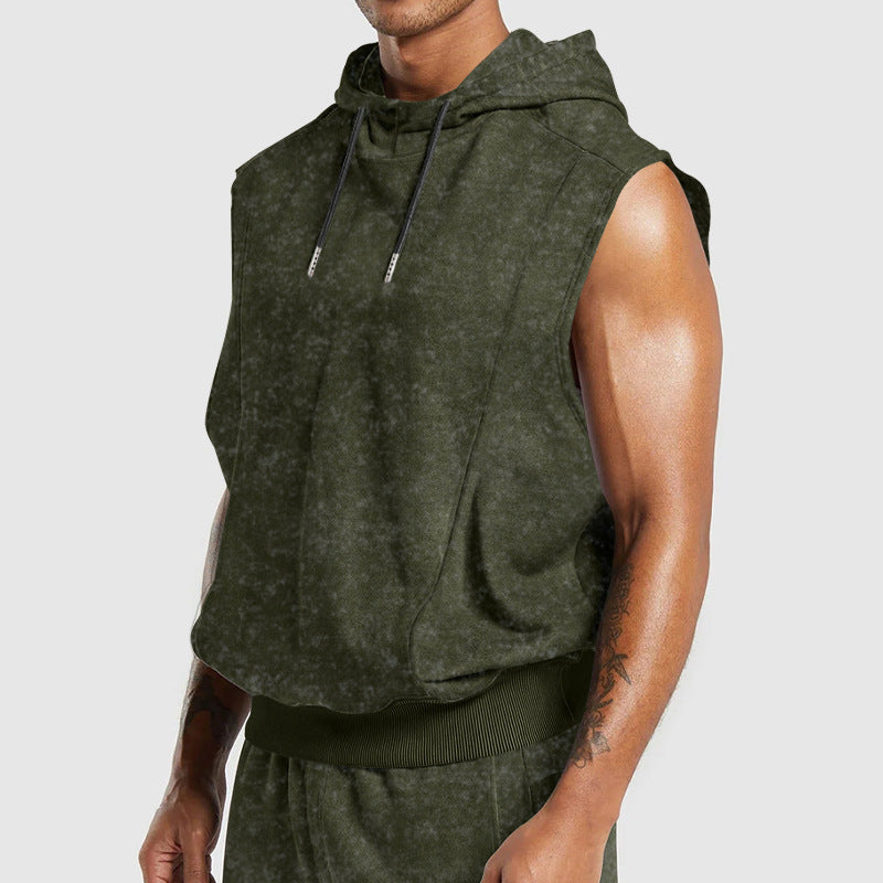 Męska sleeveless bluza z kapturem w stone-wash wygląd z deep armholes i prążkowany Dół