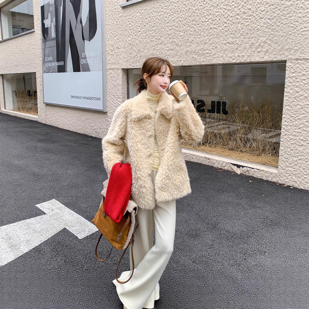 Damska krótka Teddy płaszcz z Cozy Faux Fur Texture i Classic kołnierzem Lumaza