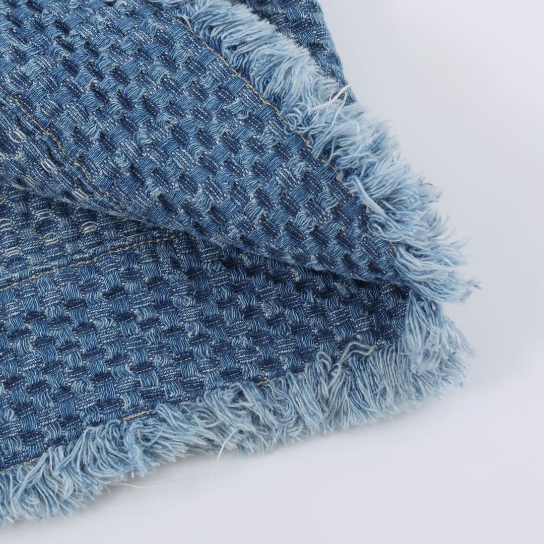 Damska Structured krótka kurtka made of bouclé denimowa z Fringe dołem Lumaza