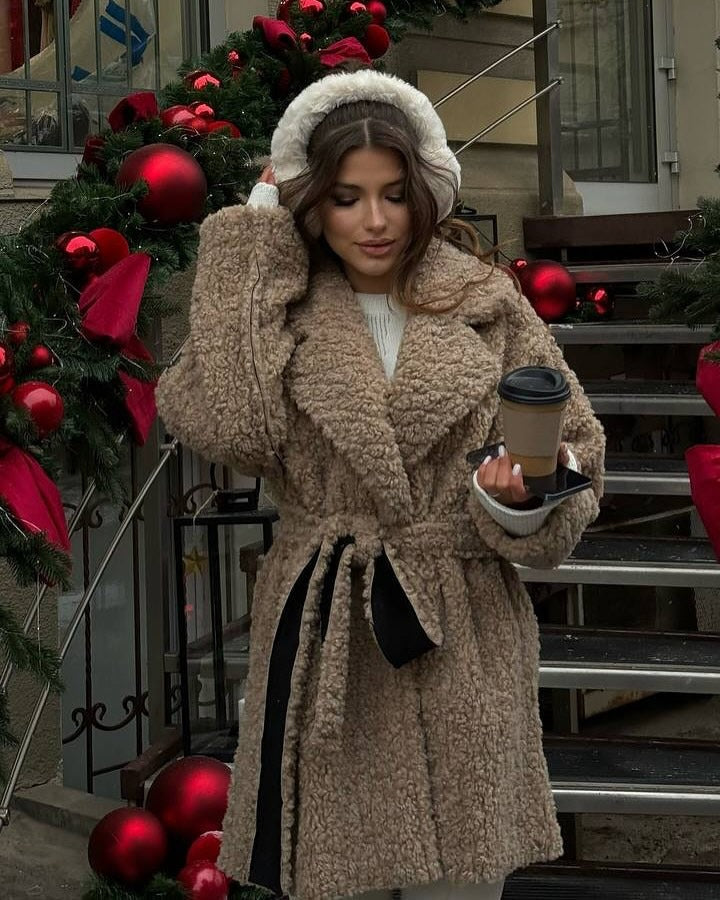 Damska krótka oversize Winter płaszcz z Teddy Lining i Waist paskiem Lumaza